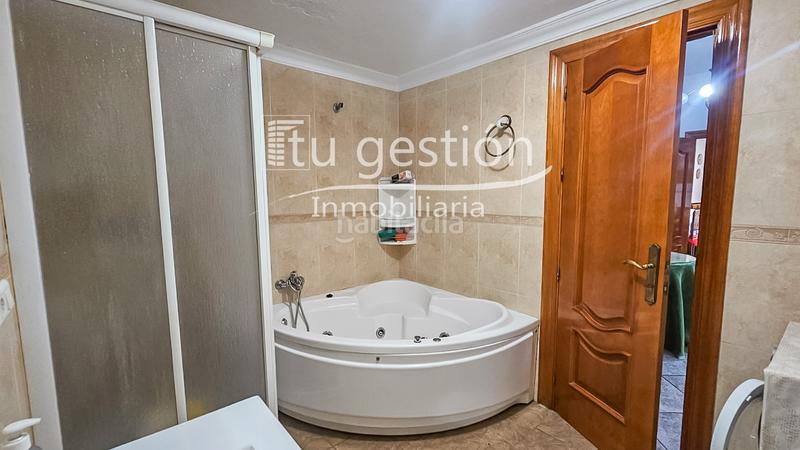 Foto 39f87f57-acfb-4d65-bb16-881b5f0396df. Semi detached house in Sayalonga