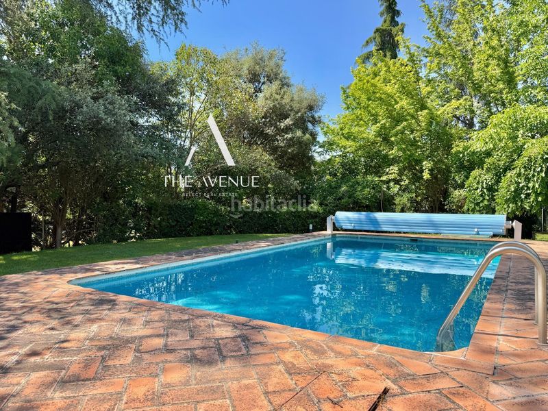 Foto 66a2fe11-b468-41dd-b96e-786b6308e3d7. Casa amb calefacció aparcament piscina a Las Lomas Boadilla del Monte