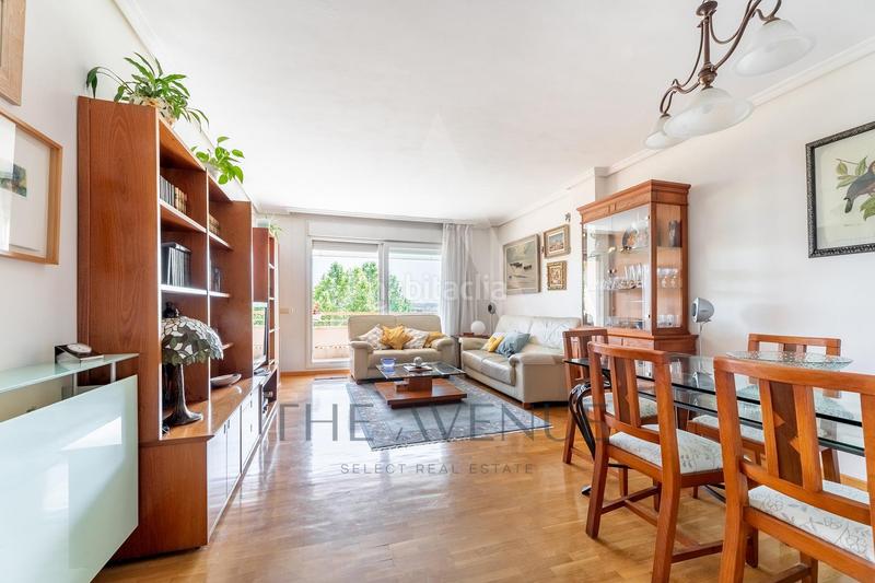 Foto 593beb75-58d7-4ec0-82d0-15fe3ccdebf5. Àtic amb calefacció aparcament piscina a Sector B Boadilla del Monte