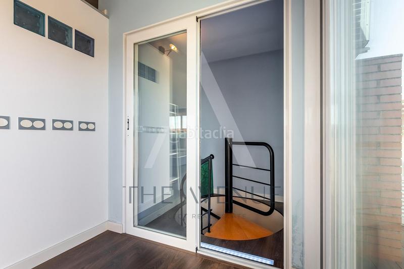 Foto c5719786-9d5b-4eab-a5fd-69853019c953. Àtic amb calefacció aparcament piscina a Sector B Boadilla del Monte