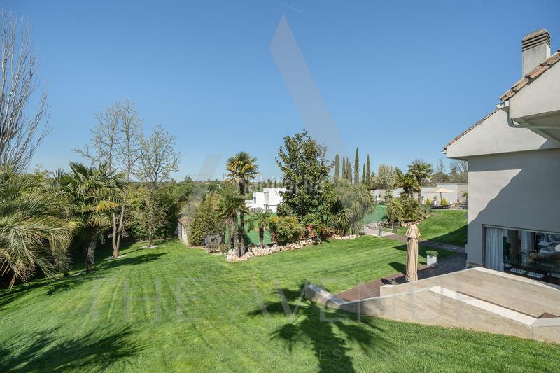 Foto 1ab45b7e-a675-4ee8-9d98-cfb693333948. Chalet with parking in Las Lomas Boadilla del Monte