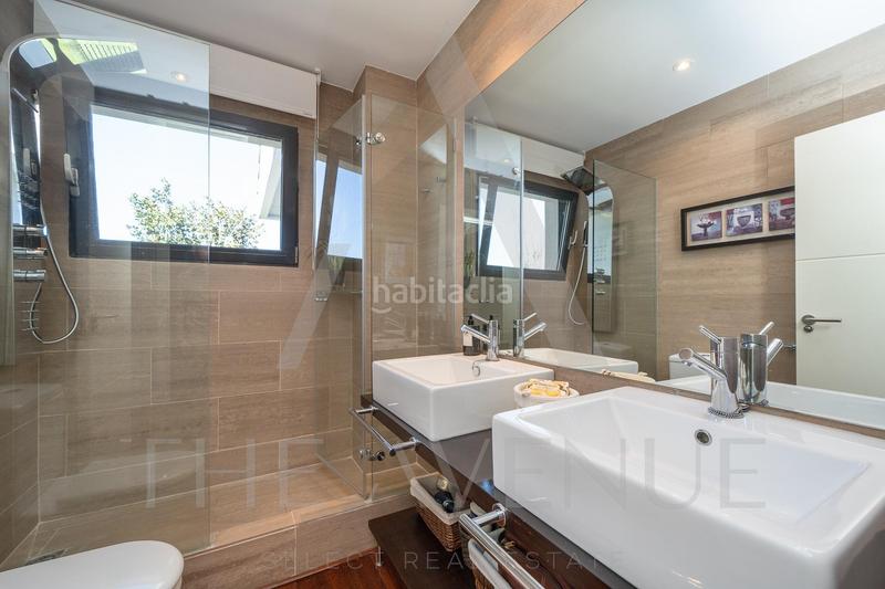 Foto 70fc9362-27d8-460e-8311-81d9fd634d3d. Chalet mit parking in Las Lomas Boadilla del Monte