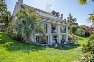 Chalet in Las Lomas. Hogar con vistas en las lomas