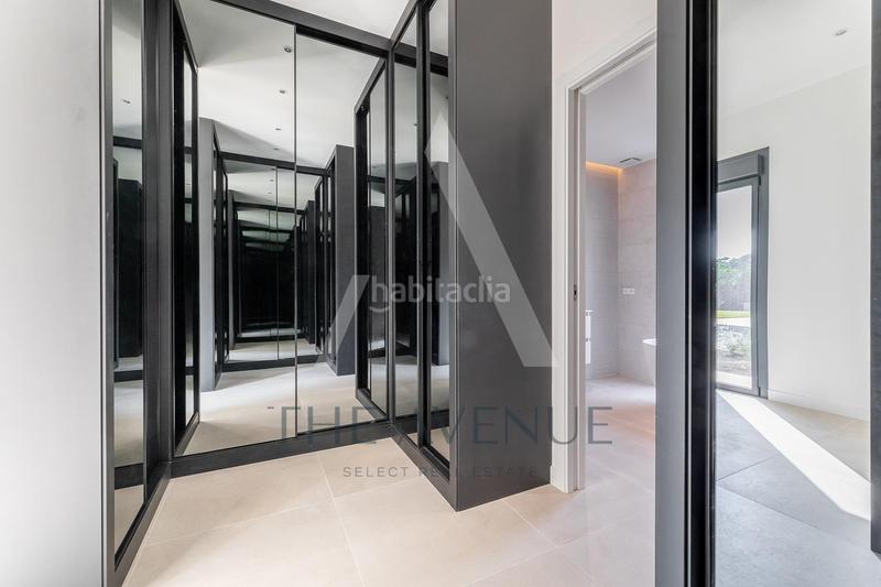 Foto 1051b6a5-cfed-46f5-b693-ea64847344a2. Xalet amb aparcament piscina a Las Lomas Boadilla del Monte