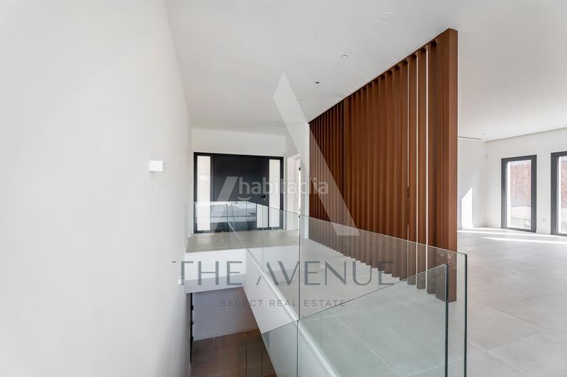 Foto 297406fe-d47f-4a7f-a72f-db26a4717742. Xalet amb aparcament piscina a Las Lomas Boadilla del Monte