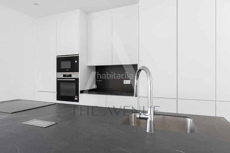 Foto 411da6a1-25eb-4a6a-a016-c87a6e625ad5. Xalet amb aparcament piscina a Las Lomas Boadilla del Monte