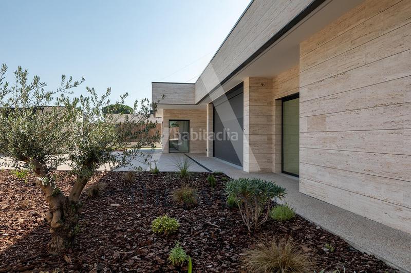 Foto 819780d4-afe4-421a-8c6e-c778984b6308. Xalet amb aparcament piscina a Las Lomas Boadilla del Monte