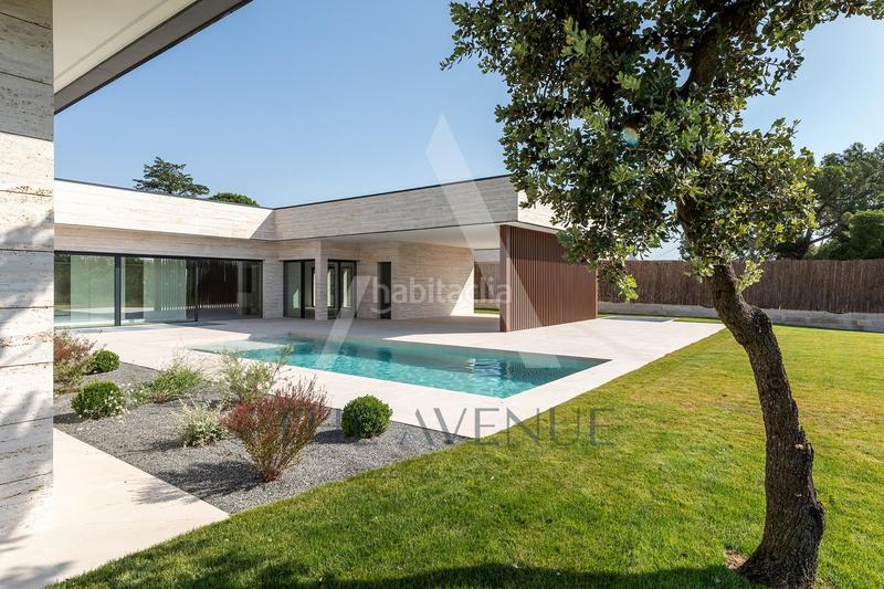 Foto a3123d72-a15c-49ec-a9d4-800c310c4dbf. Xalet amb aparcament piscina a Las Lomas Boadilla del Monte