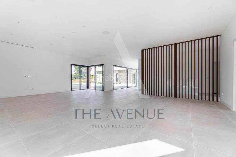 Foto b2cef789-0918-4ccd-a9ba-65031d1d63fc. Xalet amb aparcament piscina a Las Lomas Boadilla del Monte