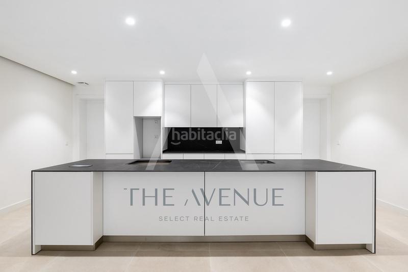 Foto d136ac72-3c6a-4e9a-8cb7-8b462d13ee04. Xalet amb aparcament piscina a Las Lomas Boadilla del Monte