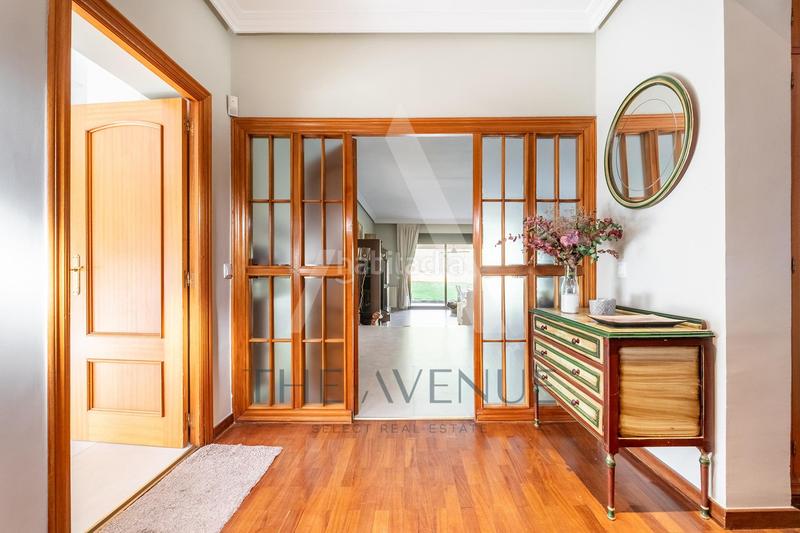 Foto d501feed-835a-4a0f-a3e3-251a863f6b0a. Chalet con riscaldamento parcheggio in Molino de la Hoz Rozas de Madrid (Las)