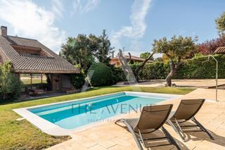 Chalet en Molino de la Hoz