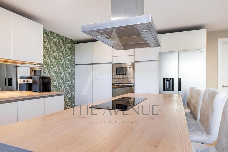 Foto 1faf0a1e-9c53-4f02-9354-b738670bdd6b. Reihenhaus mit heizung parking pool in Los Satélites-Roza Martín Majadahonda