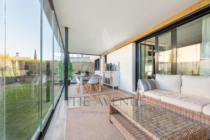 Foto 6cbed115-cb6b-46a5-af94-90adc115fc01. Reihenhaus mit heizung parking pool in Los Satélites-Roza Martín Majadahonda