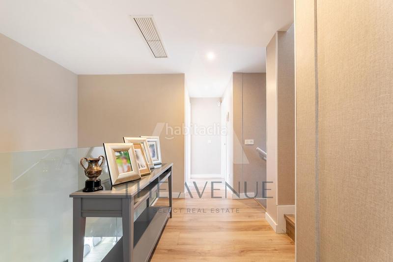 Foto 75f53d88-672d-4d20-baa1-5473e0fa2837. Reihenhaus mit heizung parking pool in Los Satélites-Roza Martín Majadahonda