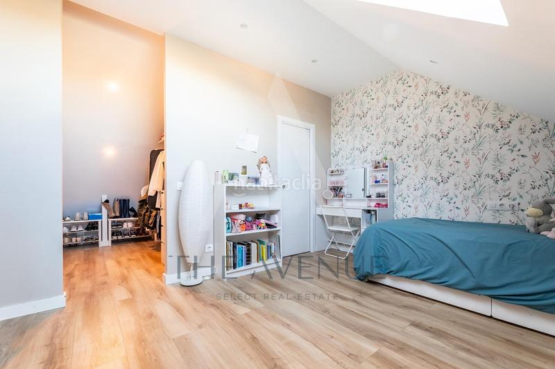 Foto 87b4bdc4-d24a-47ac-a155-dc35636e1d8b. Reihenhaus mit heizung parking pool in Los Satélites-Roza Martín Majadahonda