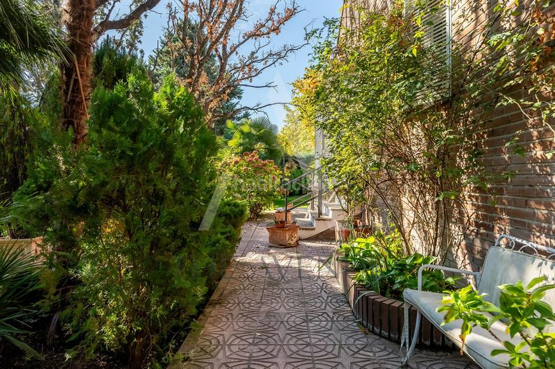 Foto 5a52800c-e594-4757-8051-cc9bcb32ce9e. Casa amb calefacció aparcament piscina a Molino de la Hoz Rozas de Madrid (Las)