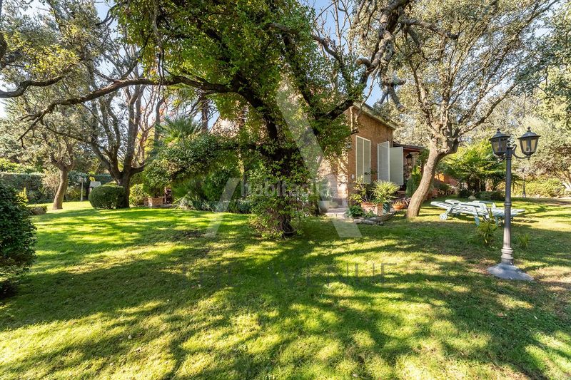 Foto f2a6d076-bcc9-42f8-9d30-d9d893f5d565. Casa amb aparcament piscina a Molino de la Hoz Rozas de Madrid (Las)