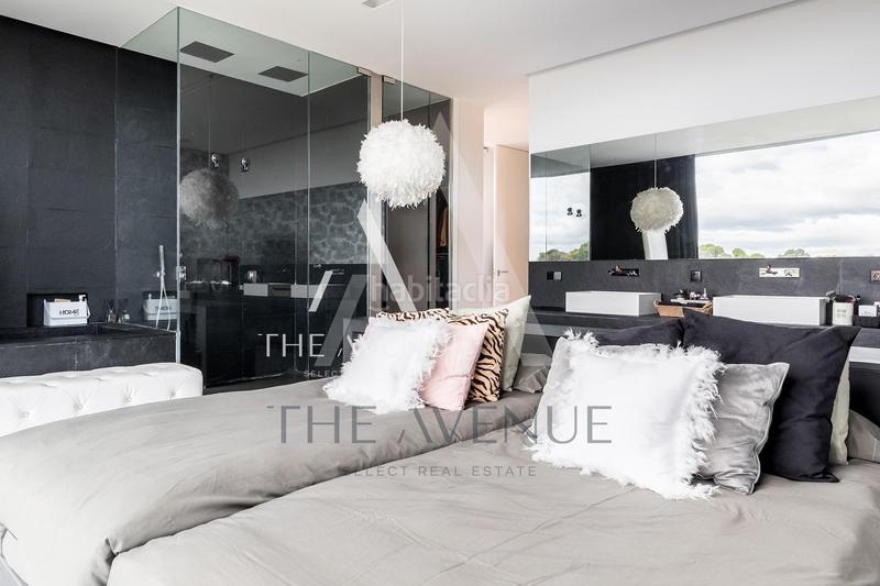 Foto 70cf304f-753a-4f1b-9b06-709b2ff20940. Chalet con parcheggio piscina in Valdecabañas Boadilla del Monte