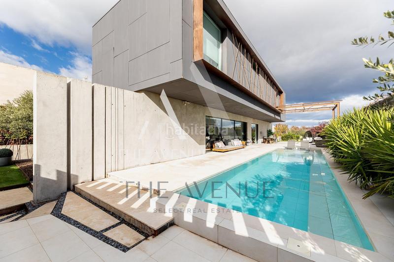 Foto a6e11582-fbdc-45ce-a2d5-7d9a8932bea7. Chalet con parcheggio piscina in Valdecabañas Boadilla del Monte