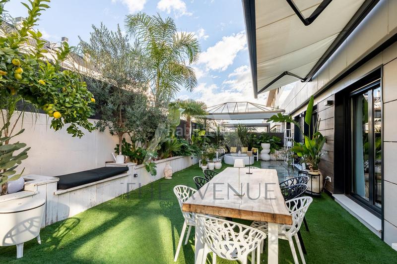 Foto 2475bc07-3634-49ca-bb03-6b6419d1edb7. Duplex avec parking dans Valenoso Boadilla del Monte