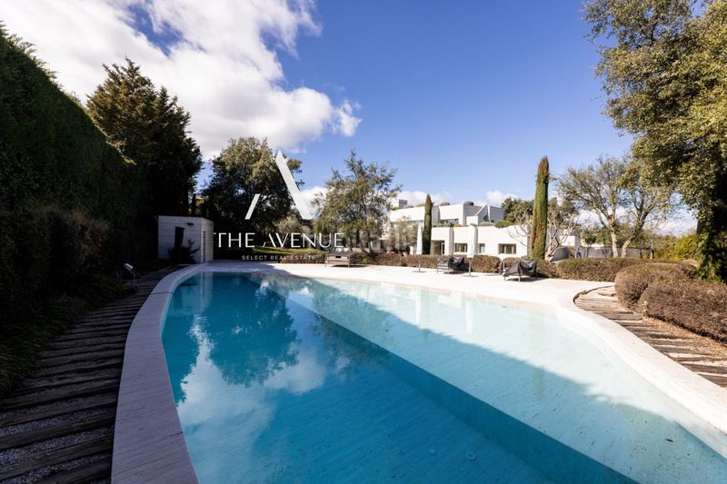 Foto fd9858de-5b42-4aee-a1c2-67f24513f217. Chalet with heating parking pool in La Finca Pozuelo de Alarcón