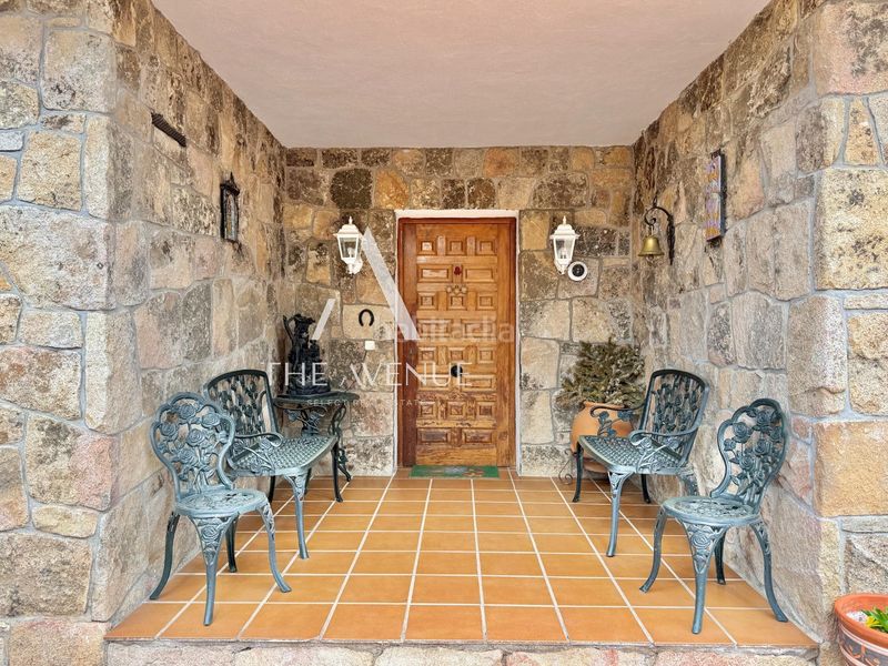 Foto 5c5bdbb2-d928-45bf-8eee-8fd69c84124a. Chalet  independiente en Colmenarejo