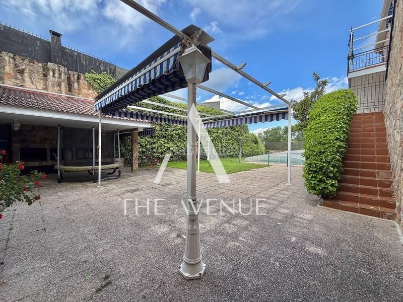 Foto cfb38898-178e-438f-8e7a-23b51b24b348. Chalet  independiente en Colmenarejo