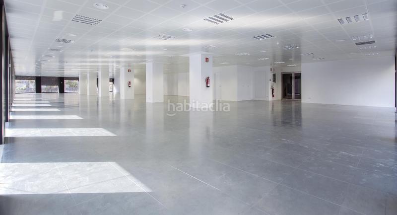 Foto d9af2b47-5475-4d4a-8d8f-52459644b2ce. Rent office space with heating in Barri de les Corts Barcelona