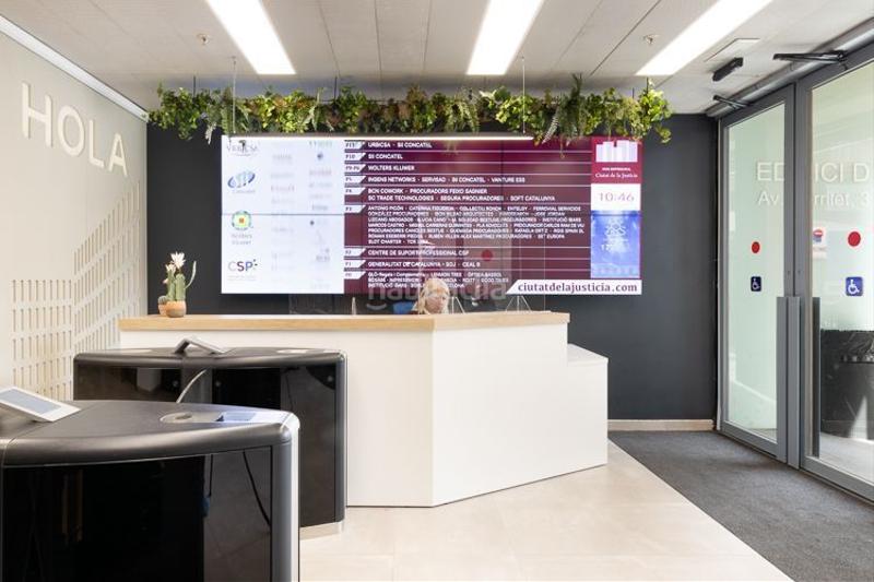 Foto 140c2455-d02f-4b66-9b03-9b6a2ffdaee5. Lloguer oficina amb calefacció a Santa Eulàlia Hospitalet de Llobregat (L´)