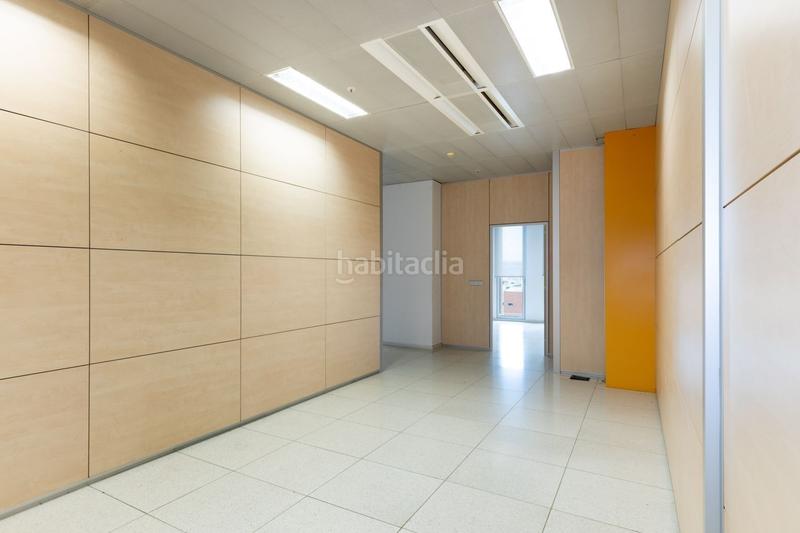 Foto 0283b977-f83c-4de7-9759-298a44a5dac4. Location bureau avec chauffage dans Santa Eulàlia Hospitalet de Llobregat (L´)