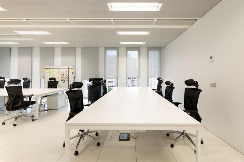 Foto 733a6c5a-d1c5-40be-9c1c-a540cd431473. Location bureau avec chauffage dans Santa Eulàlia Hospitalet de Llobregat (L´)