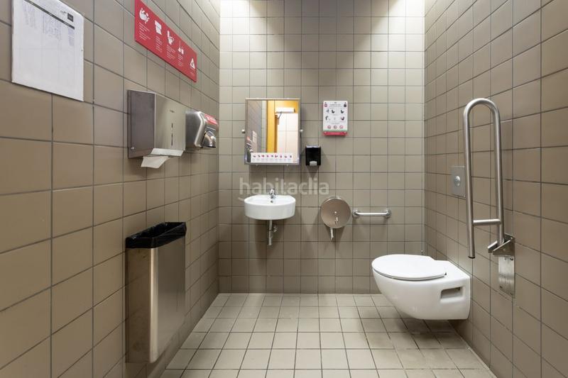 Foto c512a231-5474-41bf-9ff8-3cd6f86106a9. Rent office space with heating in Santa Eulàlia Hospitalet de Llobregat (L´)