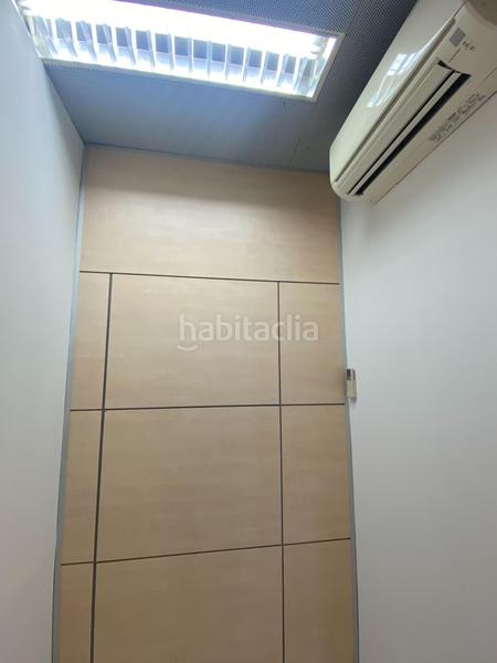 Foto 943f7949-4a18-46f2-9eb0-a10f3e3efbe8. Location bureau avec chauffage dans Santa Eulàlia Hospitalet de Llobregat (L´)