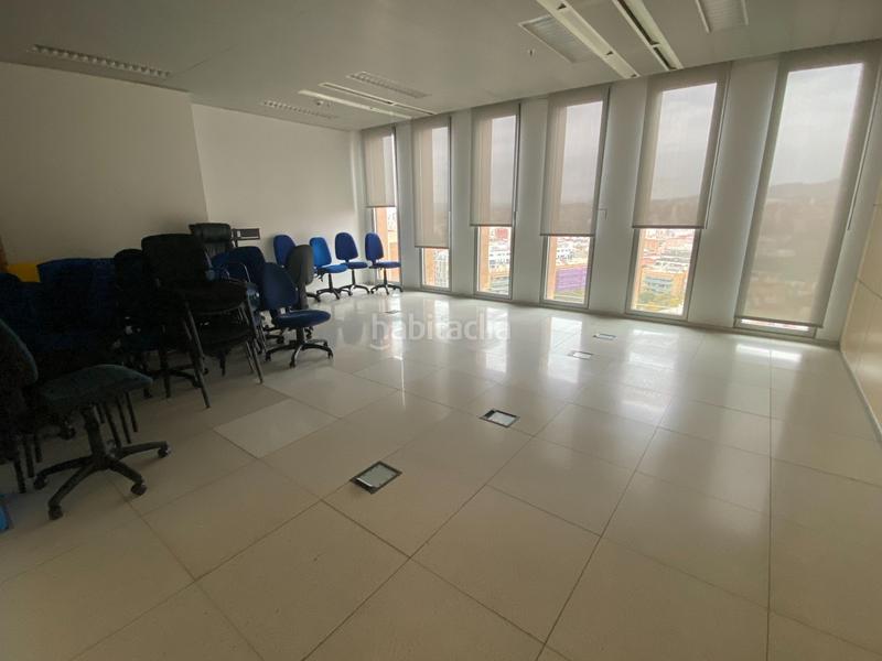 Foto e018aaac-3341-459f-a2a9-c42c21a6ac5f. Location bureau avec chauffage dans Santa Eulàlia Hospitalet de Llobregat (L´)