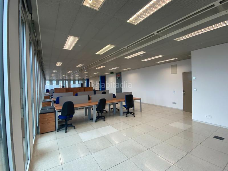 Foto b0df528e-4864-438c-955d-f8cb3309d1be. Rent office space with heating in Santa Eulàlia Hospitalet de Llobregat (L´)