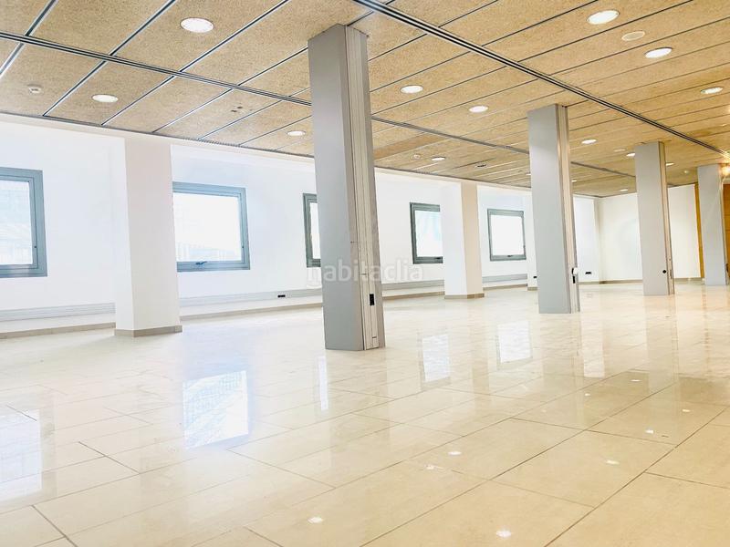 Foto 7c964d88-1a99-4e8d-a3b5-5ea62dab364e. Rent office space with heating in Dreta de l´Eixample Barcelona