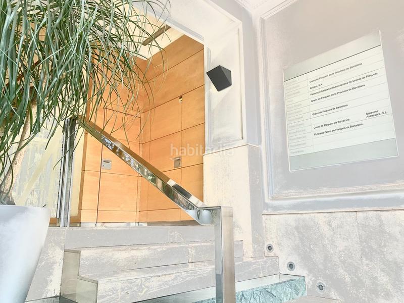 Foto 9f7b9abe-bf02-4221-9350-954bdbf36236. Rent office space with heating in Dreta de l´Eixample Barcelona