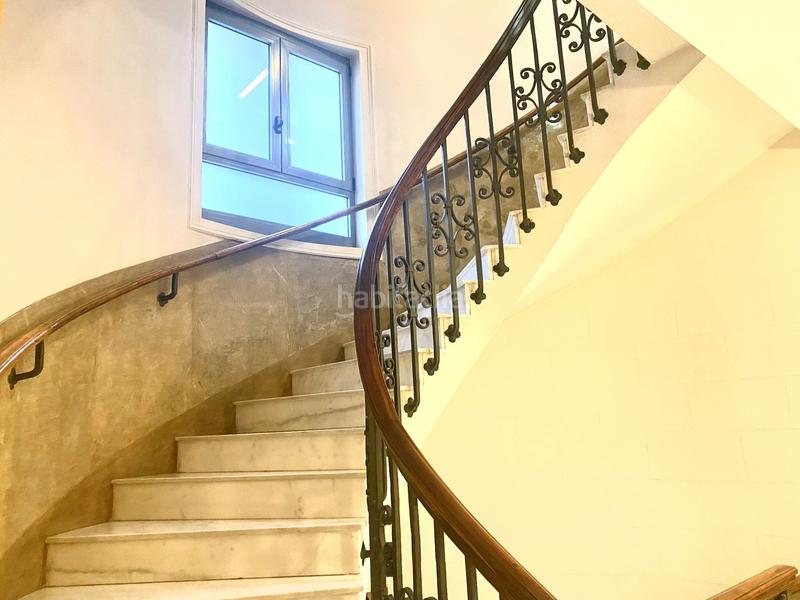 Foto f01dea78-2021-4266-a9bf-b907c1ac8cd3. Rent office space with heating in Dreta de l´Eixample Barcelona