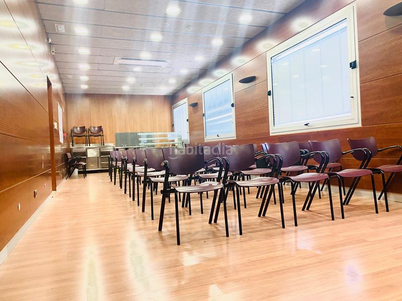 Foto fb8f0c38-5191-4c2f-a4a0-b80fd3f1b1af. Rent office space with heating in Dreta de l´Eixample Barcelona