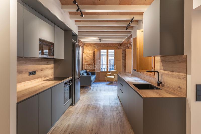 Foto 8a2c345e-9384-4e93-b764-0851fc1417f2. Location appartement avec chauffage dans Gòtic Barcelona