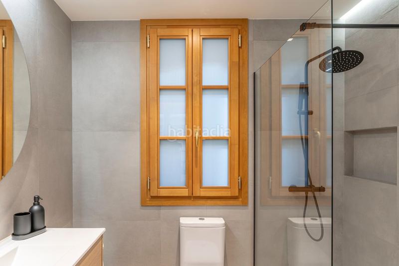 Foto 2d8cc4b2-cf29-4aad-bdec-dcd8888655a6. Rent flat with heating in Gòtic Barcelona