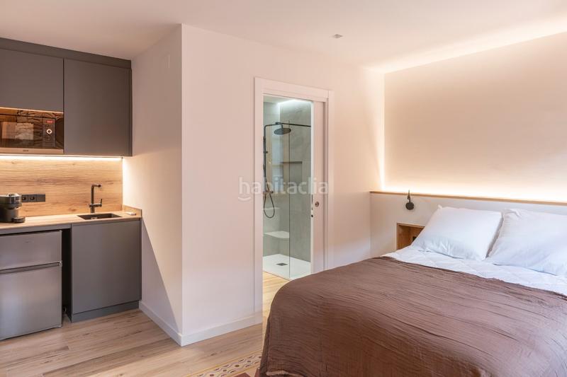 Foto c69ffd89-ae1c-4a34-8b96-d7391952cb93. Rent flat with heating in Gòtic Barcelona