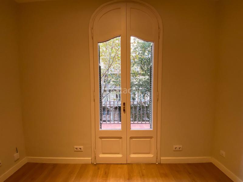 Foto 268960a1-1cfa-44e6-b98b-021d319bd536. Rent flat with heating in Dreta de l´Eixample Barcelona