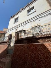 Casa en San José. Casa en venta en centro, 4 dormitorios.