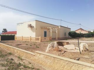 Geschäftsraum in Pulpi. Discoteca en venta en purias  altobordo, 21 dormitorios.
