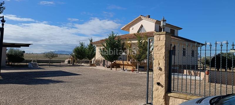 Foto caf86e91-e82f-4c6d-b7ee-2a618c647413. Xalet amb calefacció aparcament a Campillo Lorca