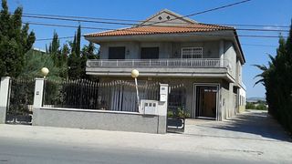 Xalet  Beniel. Chalet en venta en alquerías, 4 dormitorios.