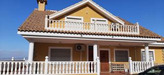 Chalet in Aguaderas. Chalet en venta en aguaderas, 3 dormitorios.