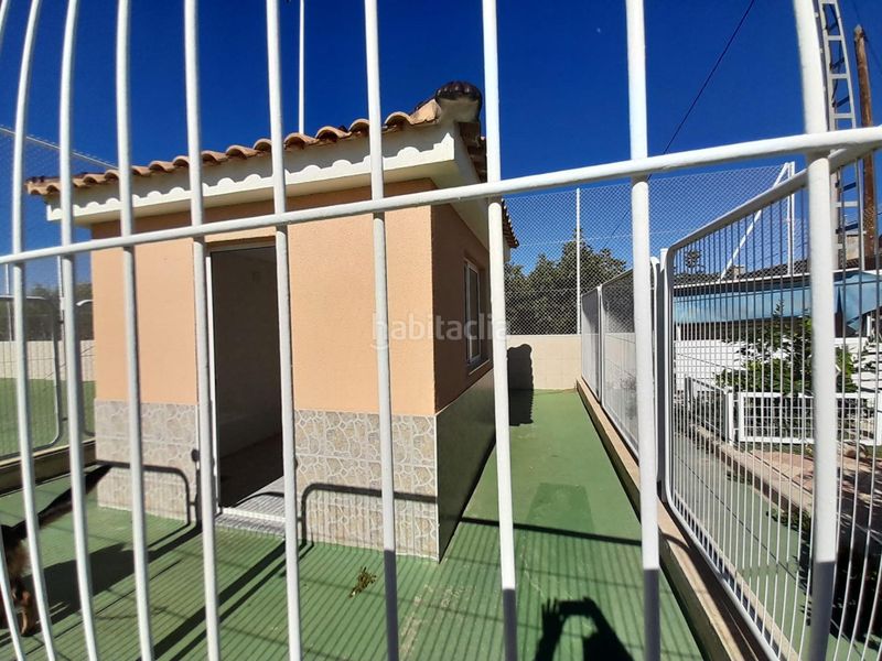 Foto 1da9a762-9de0-4850-bafe-602351699b94. Xalet amb calefacció aparcament piscina a Moralet Alicante